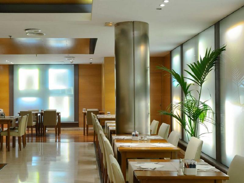 Exe Cristal Palace Hotell Barcelona